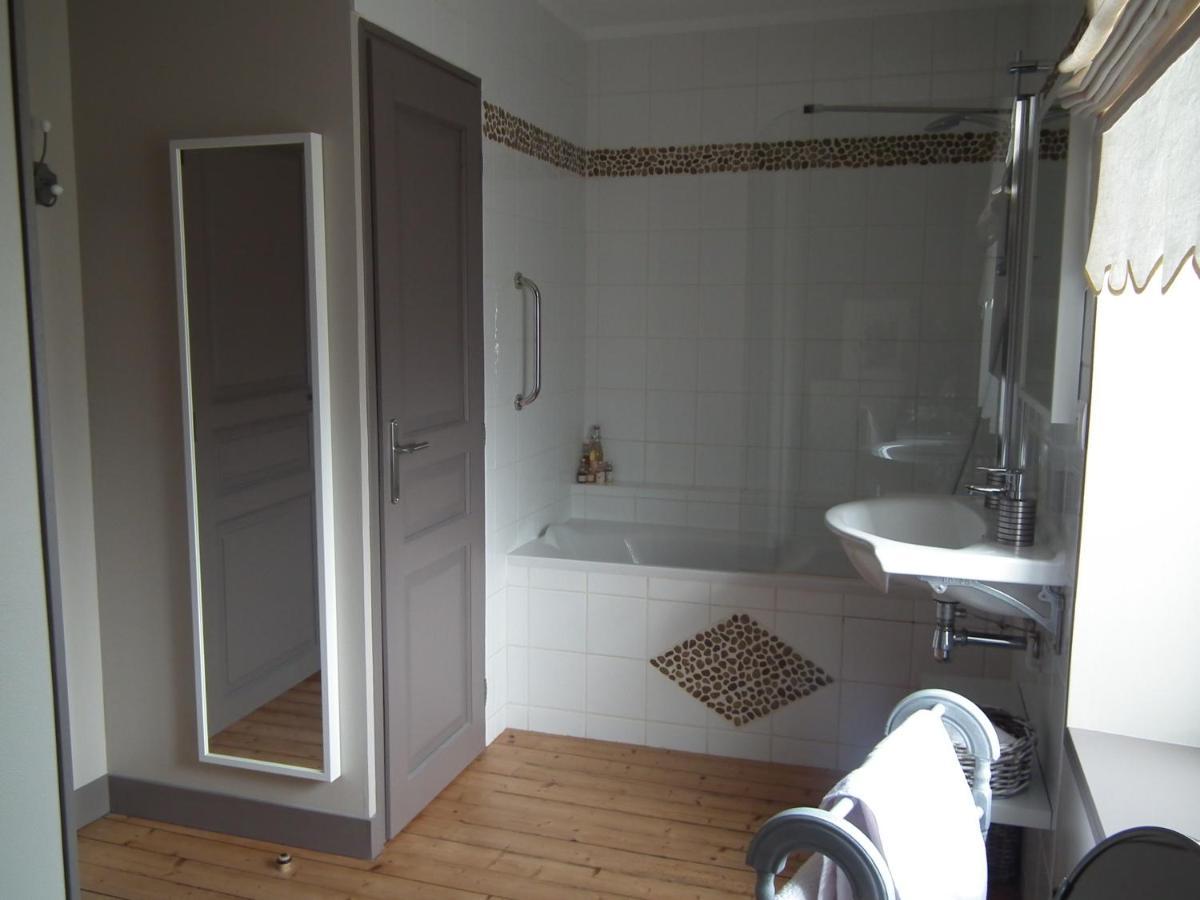 Chambre D'Hote Le 18-20 Saint-Martin-des-Entrées Dış mekan fotoğraf